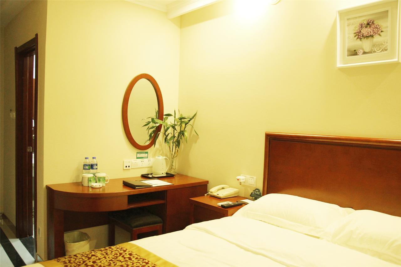 Greentree Inn Guangxi Guilin Lingui Jinshan Square Jinshui Road Express Hotel Екстер'єр фото